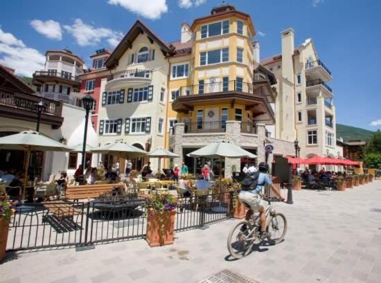 Village Center Condos 베일 외부 사진